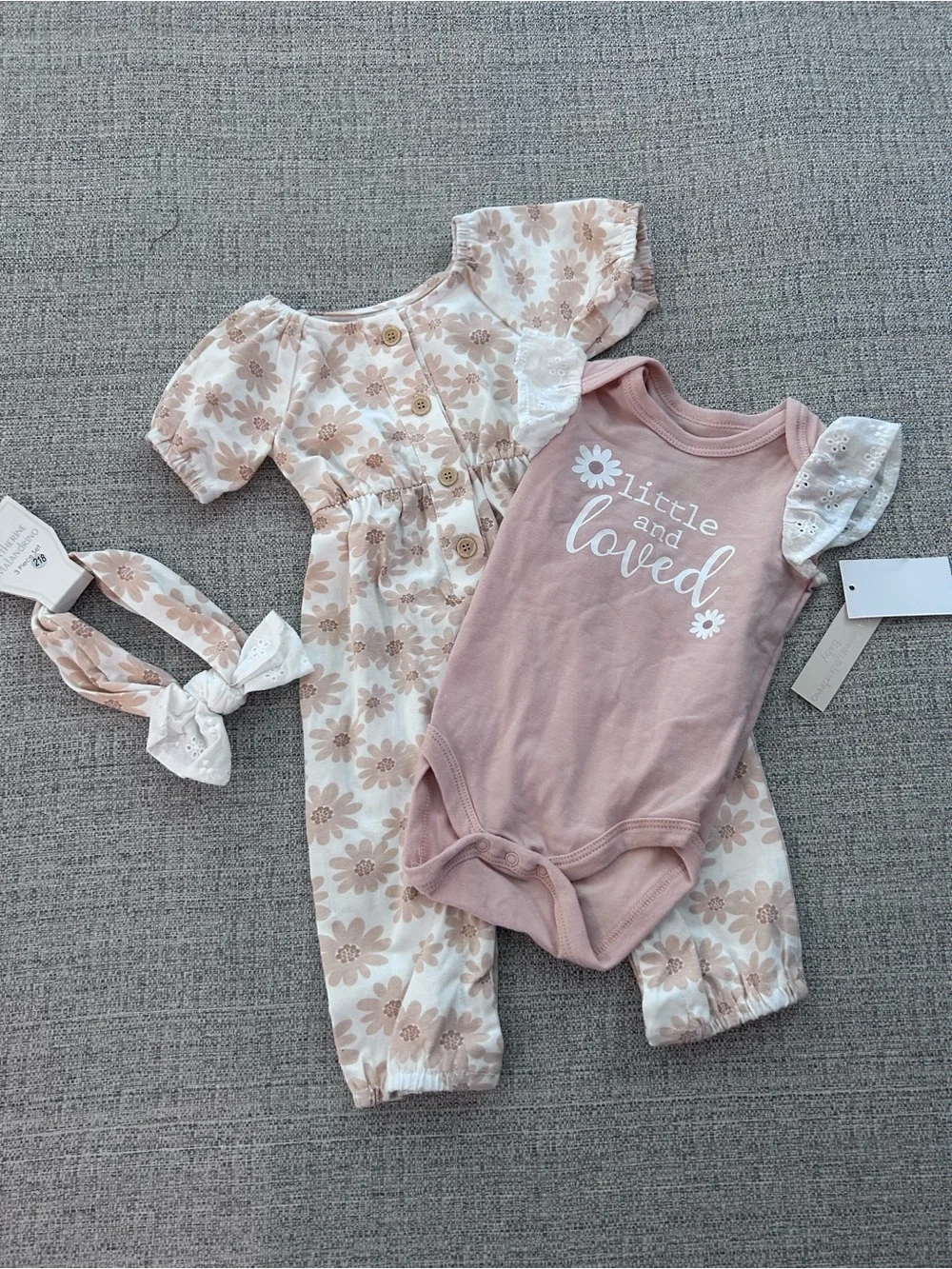 Catherine Malandrino Baby Floral Romper Set NWT. Size 6/9M